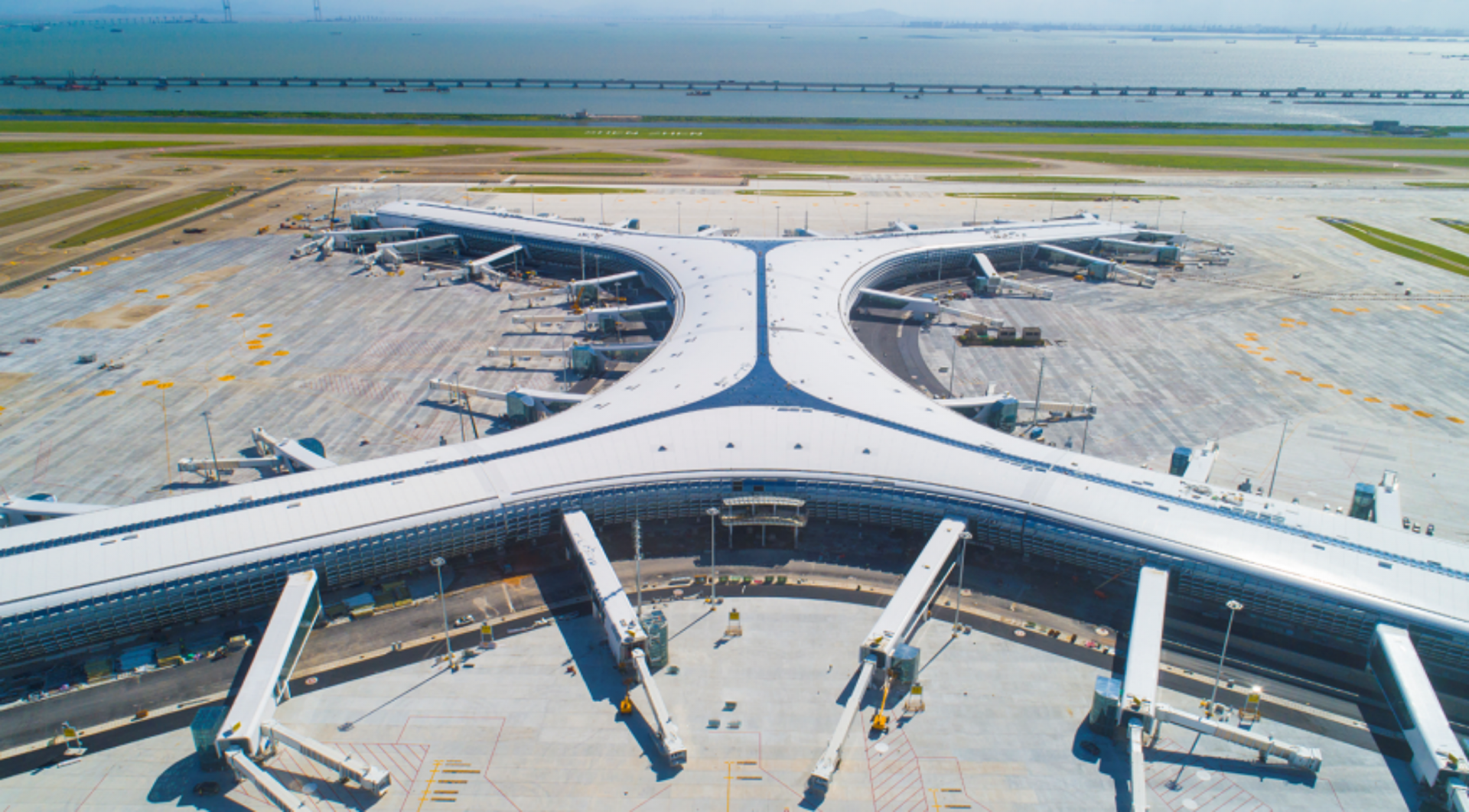 國內空港首試深圳機場衛星廳啟用物業城市全域管理模式