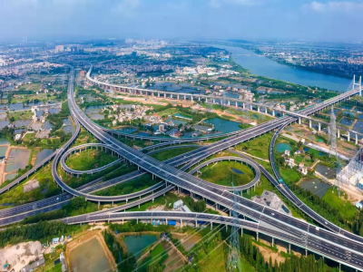 连通4市12个工业强镇，广中江高速今天将全线通车！