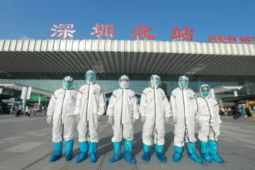 龙华应急 | 举千斤重担，迈铿锵步履