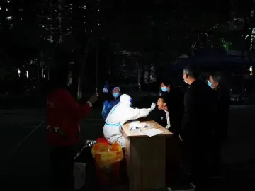TA们，温暖了光明
