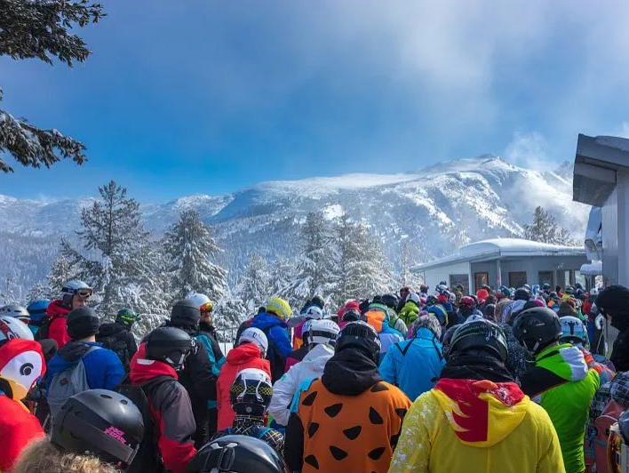 互联网遍地是滑雪