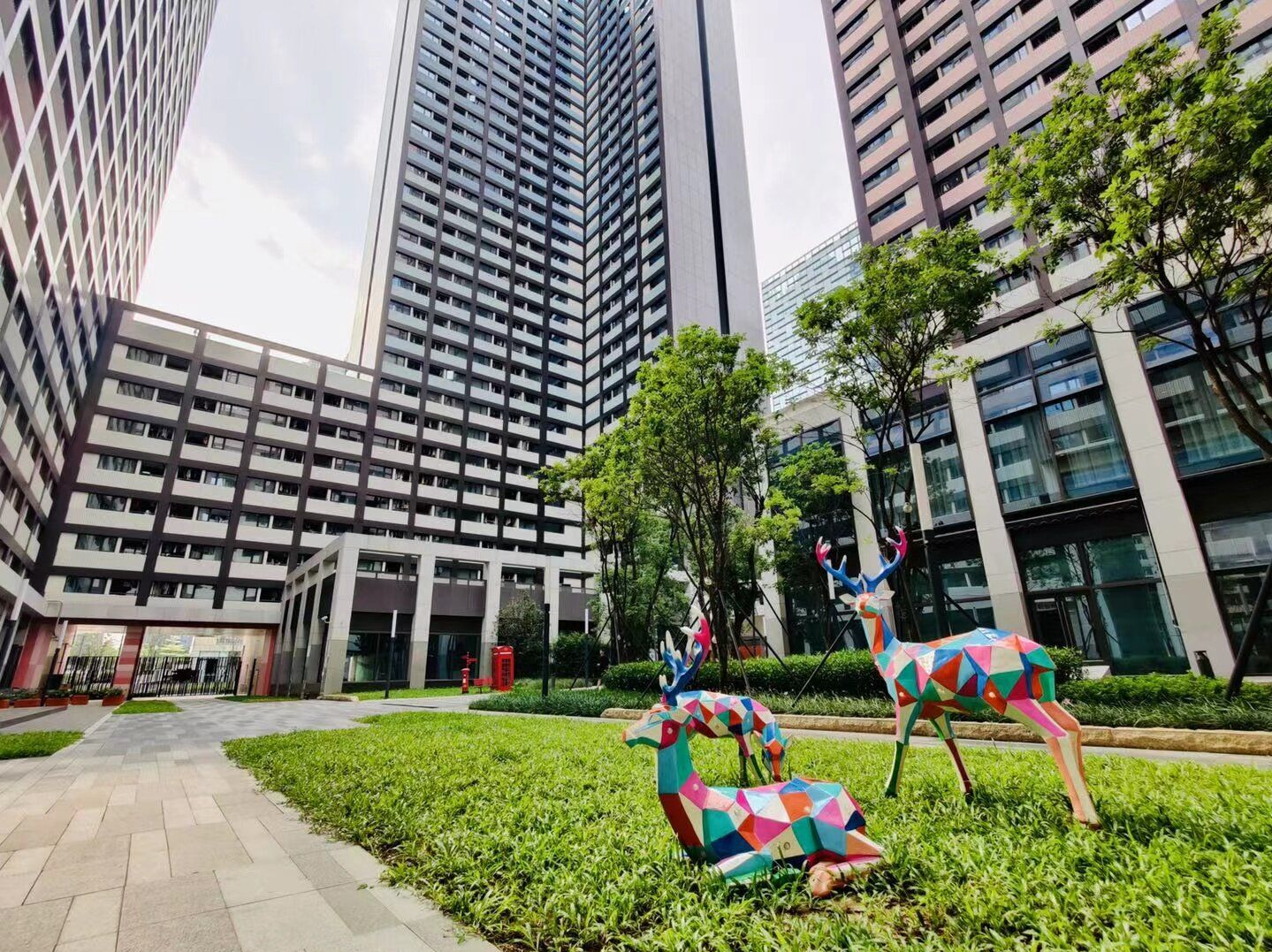 万科泊寓，助新市民更快更好融入深圳