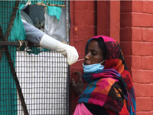 印度日新增病例近18万，政府严防地方选举造势再成疫情温床