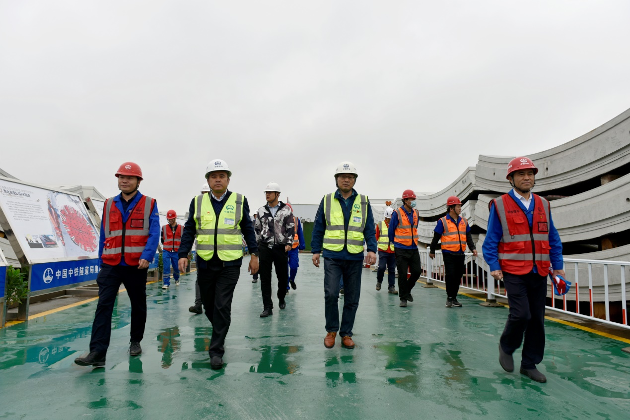 学史力行担使命，党建共建聚合力