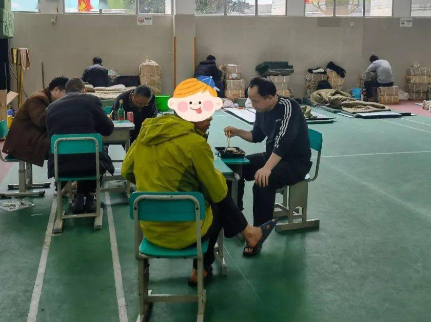 草埔西12名留滞人员获妥善安置