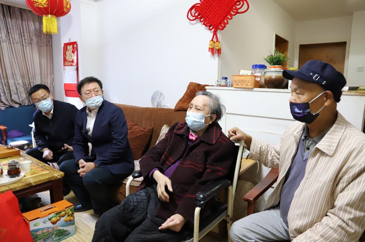 罗湖区政协办首次开展2022年春节走访慰问残疾人行动