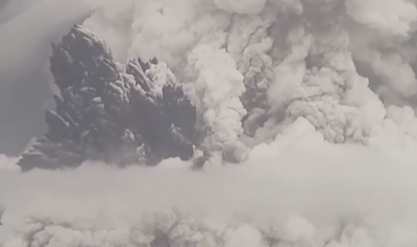 汤加火山爆发相当于10兆吨TNT炸药威力