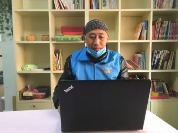 光明街道V爱之家开展亲子教育线上心理讲座
