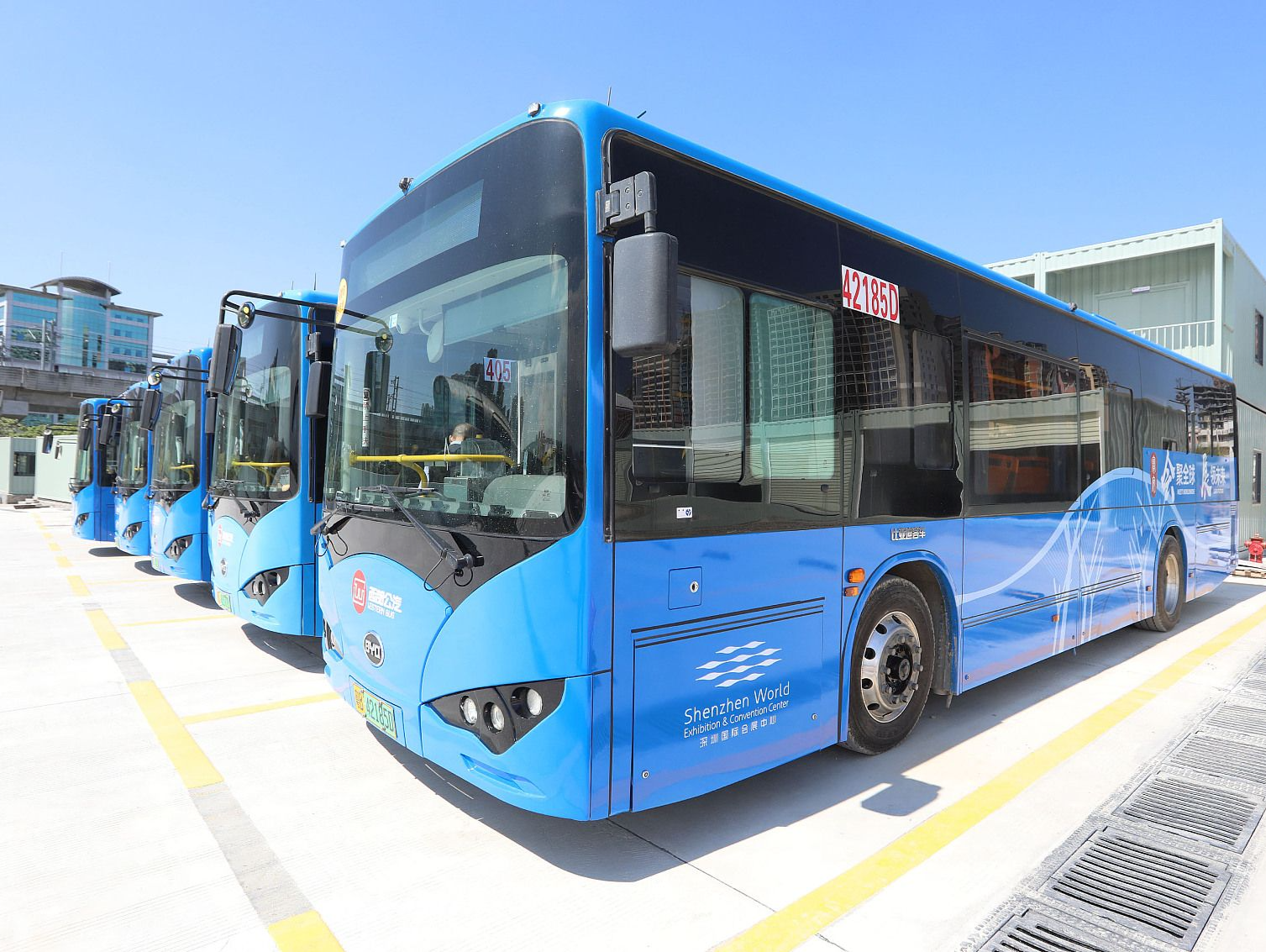 深圳巴士集团发布首份国际标准性文件：助力出租车行业达成脱碳目标
