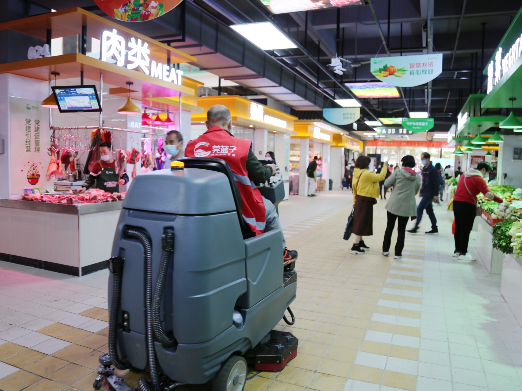 东莞市麻涌市场给市民打造超市体验感