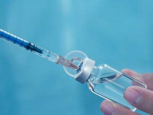 拜登宣布“全政府”应对疫情：疫苗、检测、口罩并重