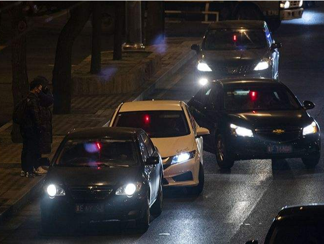 从未做核酸，还在跑“黑车”！这车你敢坐吗？