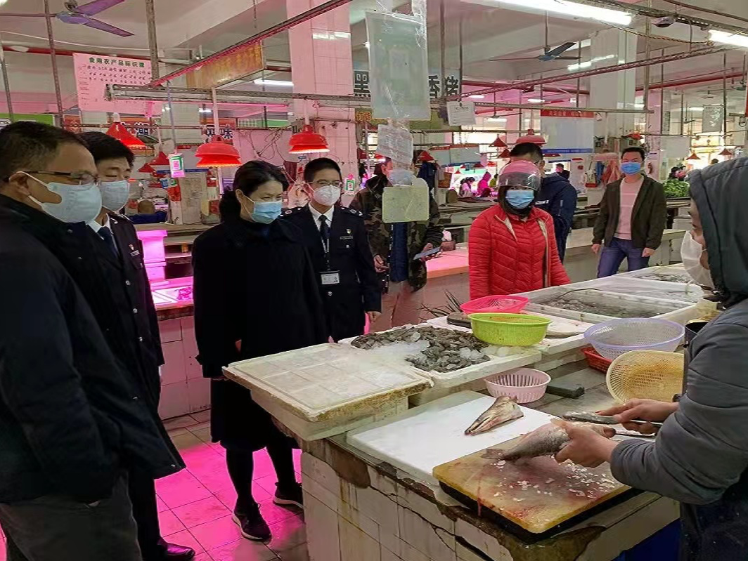 深圳市市场监管系统加强农贸市场和商超食品安全和防疫检查