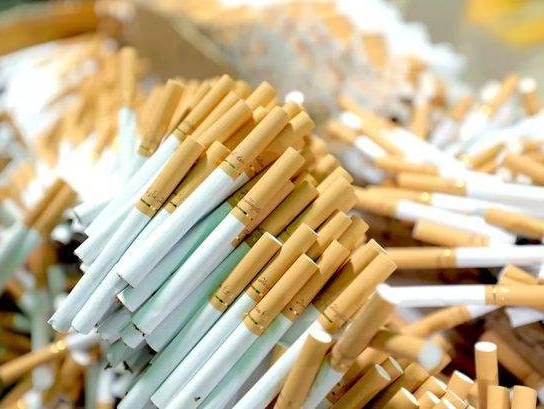 深圳烟草专卖局持续保持打击海上卷烟走私高压态势