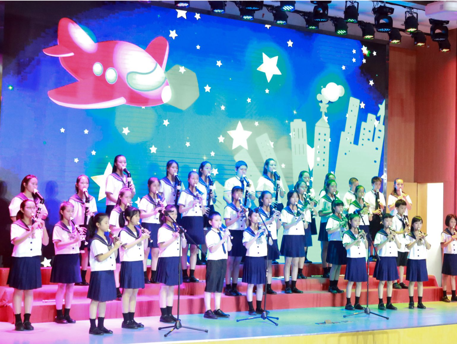 草埔小学推广“1+X”竖笛特色教育 成功创建广东省艺术教育特色学校