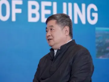 火炬手单霁翔： 以冬奥会为契机，推动北京中轴线申遗