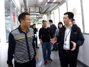 代表委员履职风采｜在深全国人大代表杨飞飞：  打破成长“天花板” 让产业工人更有奔头