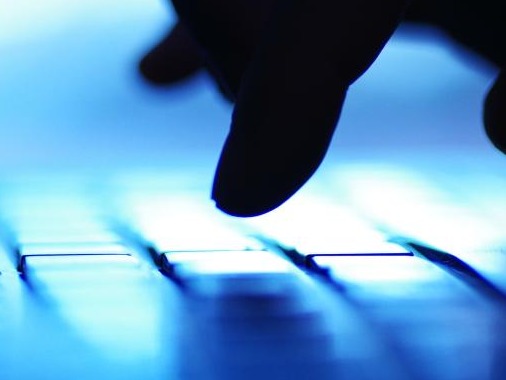 乌多个网站遭网络攻击，俄指西方搞“信息恐怖主义”