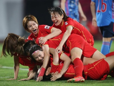点球淘汰日本队！中国女足晋级亚洲杯决赛