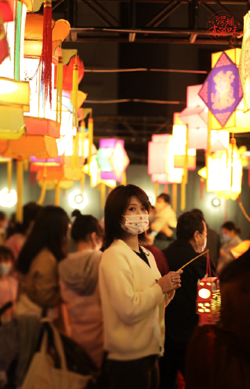 深圳有滋味（双语版）第32期：曲巷深坊闹元宵，一夜鱼灯舞
