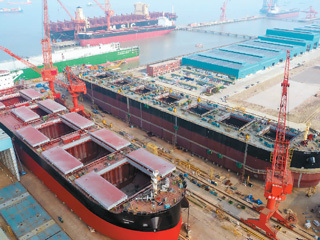 新接订单量占世界总量过半，中国造船为啥这么行？
