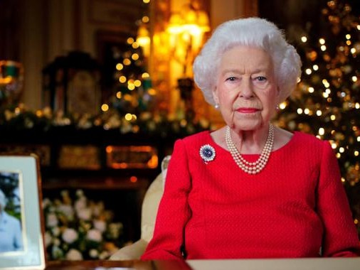 白金汉宫：英国女王伊丽莎白二世新冠检测阳性
