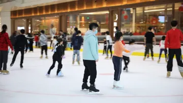 新闻路上说说说 | 在深圳享受冰雪休闲乐趣是一种什么样的体验？