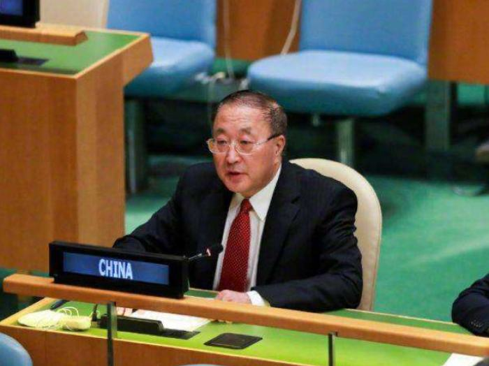 中国常驻联合国代表：解决乌克兰问题要回到落实新明斯克协议