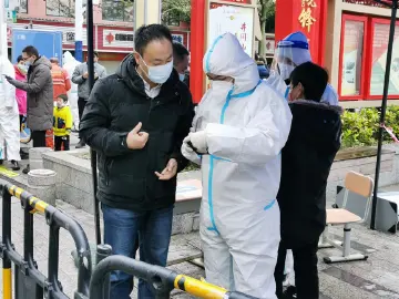 玉塘街道党员志愿者陈秋婵：义无反顾奔赴在抗疫一线