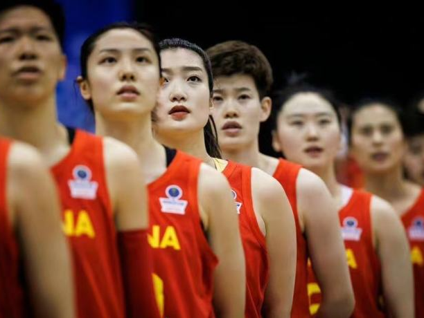 中国女篮大胜法国，三战全胜收官世界杯预选赛
