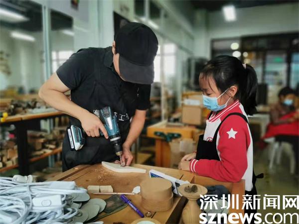 “一墩难求”？来亲手做个冰墩墩！传统手作花式闹元宵等你来