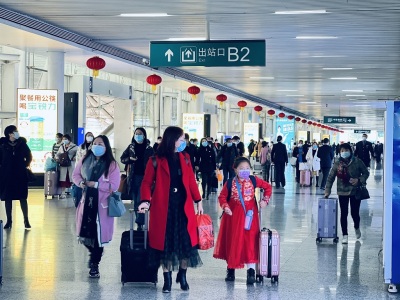 元宵节后深圳铁路将迎新一轮客流高峰 高峰日预计到达旅客17.5万人次