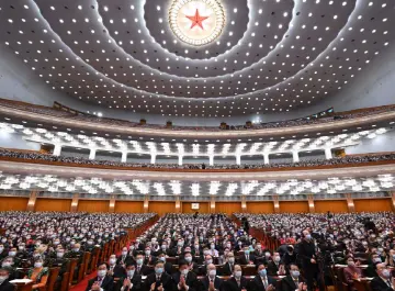 全国人大会议收到代表议案487件