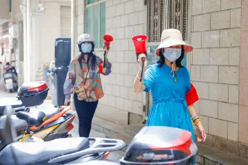 玉塘街道田寮社区组建居民抗疫先锋队每次千次“喊话”居民做好疫情防控