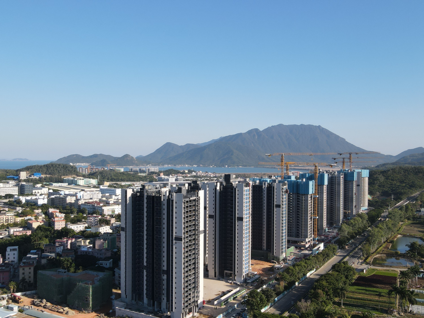 深圳人才住房建设加速“重启”，首批12个项目逾2万套人才住房恢复建设
