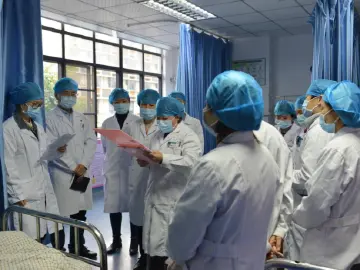 深河共建 圳在帮扶 | 深圳市人民医院+宝安区中医院： 为和平患者配上同步的“高级顾问”