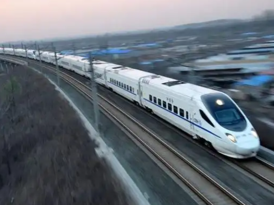 中国铁路：暂停发售4月8日及以后始发的旅客列车车票