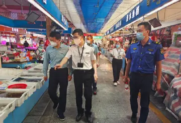 公明街道综合行政执法办：全员下沉社区 争当防疫尖兵