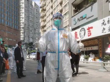 我的抗疫志愿者日记｜邓靖：“他们的每一声道谢，让我感受到了获得感和幸福感”