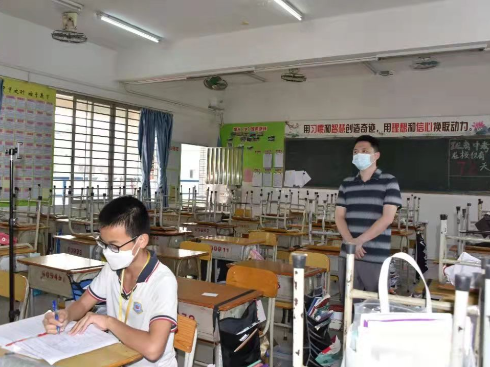 “我是唯一留校生” ：东莞市长安实验中学卢同学的生活学习同样精彩