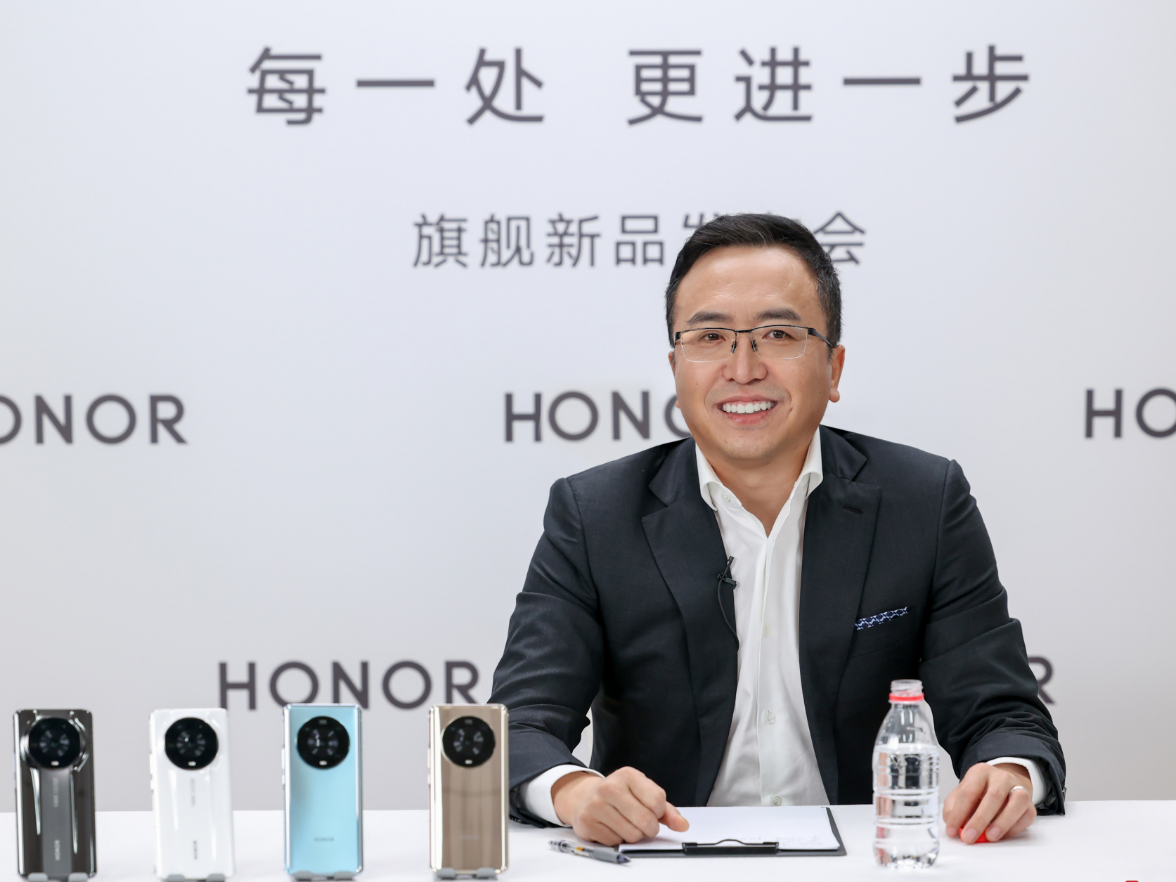 荣耀赵明：要在高端市场上改变苹果一家独大