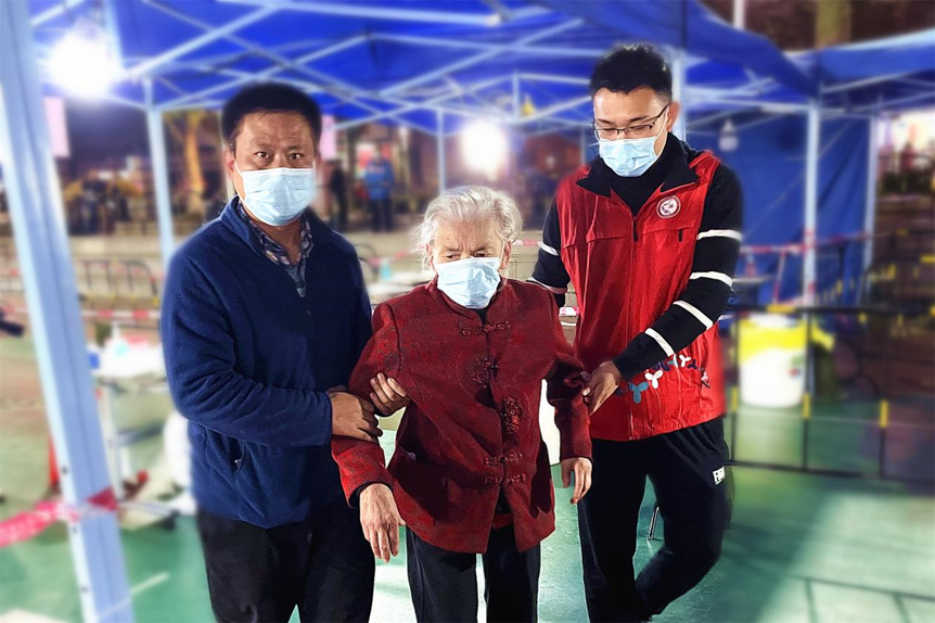 “疫情不止，我们便不停！”公明街道西田社区“红马甲大军”合力抗击疫情
