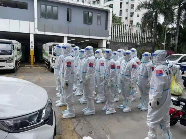 深圳消防组建900人战疫志愿服务队,“火焰蓝”支援抗疫