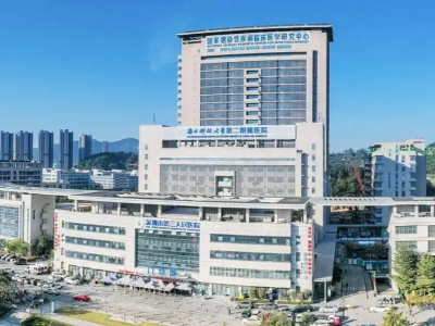 深圳市三院开通新冠病毒感染者服务电话专线，提供24小时咨询服务