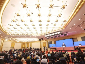 李克强谈乌克兰局势：中方真诚希望乌克兰局势早日回归和平