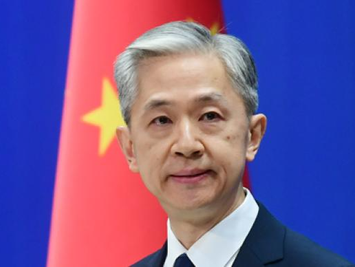 汪文斌：乌克兰应成为东西方沟通的桥梁，而不应成为大国博弈的前沿