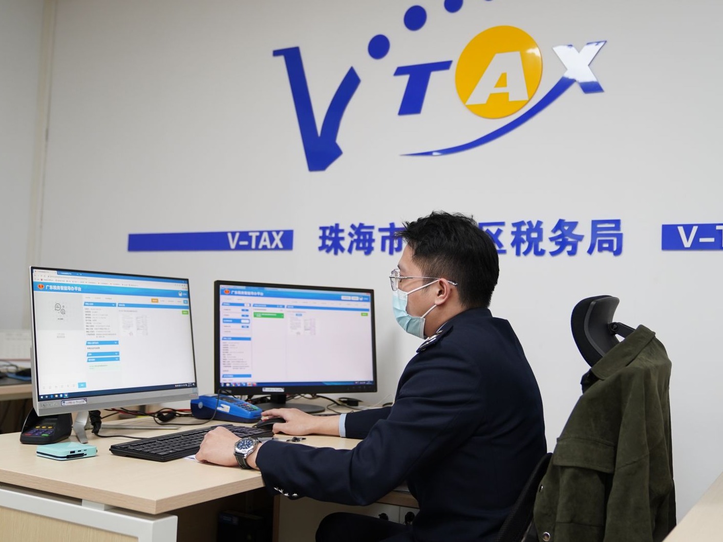  The implementation of the tax rebate policy accelerated, and the 7785 enterprises in Zhuhai enjoyed the "first taste of soup"