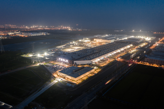 特斯拉上海超级工厂有序复工  