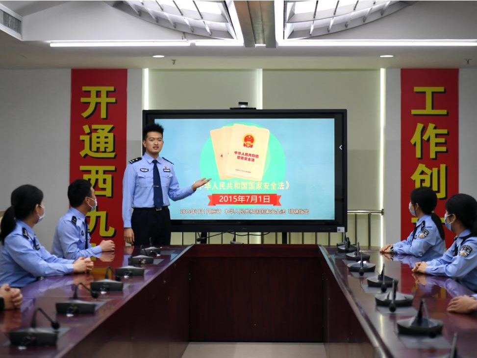 西九龙边检进校园、进警营、进网络，多维度开展国家安全主题宣讲