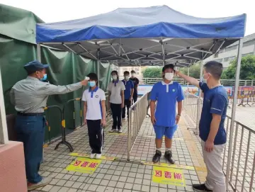 深圳学校多场景进行防控疫情演练，落实全流程不留死角